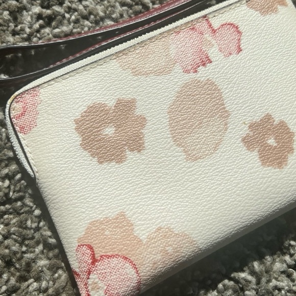 Coach Small Corner Zip Wristlet featuring a floral brushstroke design #1764 - Picture 8 of 11